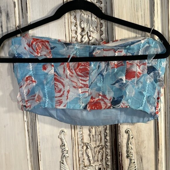 Curated Two Piece Y2K Bundle - Picture 5 of 6